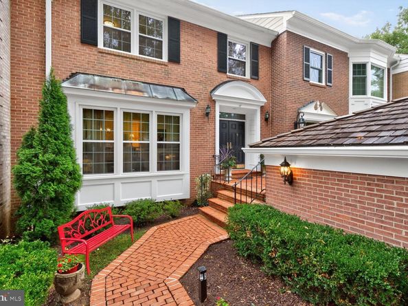 9412 Turnberry Drive, Potomac MD 20854