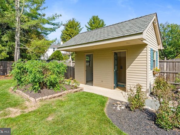 1504 School House Lane, Gwynedd Valley PA 19437