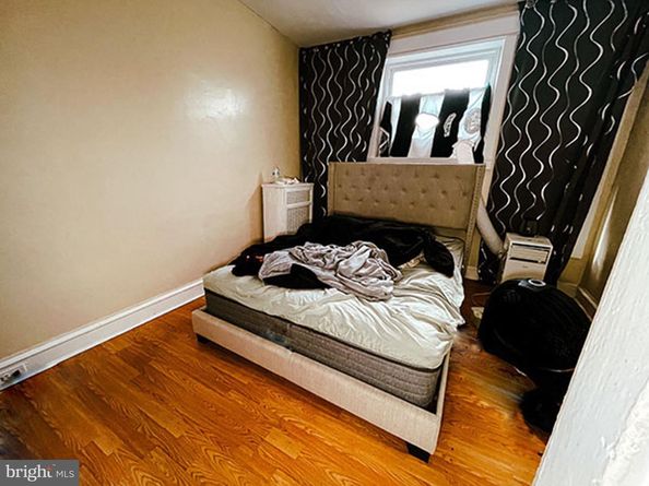 1244 E Sanger Street, Philadelphia PA 19124