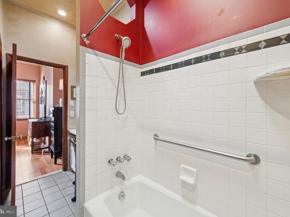 2325 S Lambert Street, Philadelphia PA 19145