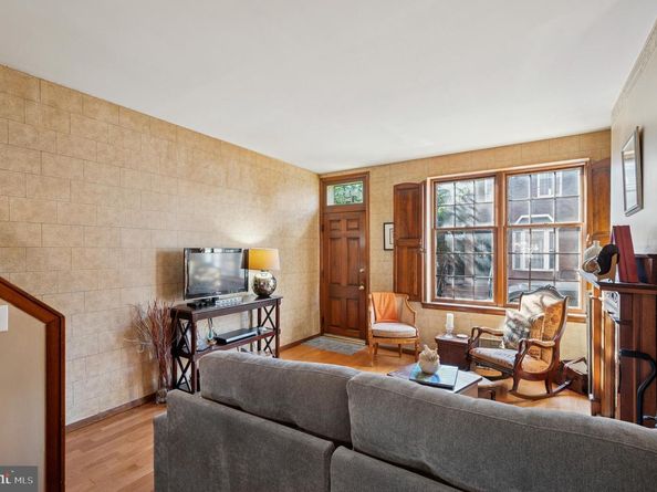 2325 S Lambert Street, Philadelphia PA 19145