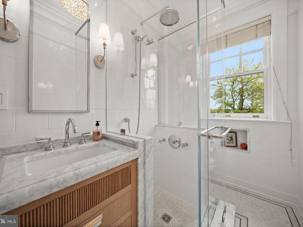 2853 Ontario Road NW 421, Washington DC 20009