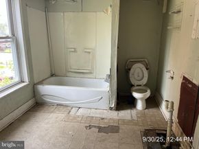 1923 Ingersoll Street, Philadelphia PA 19121