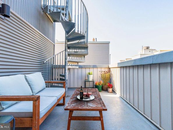 2058 E Susquehanna Avenue, Philadelphia PA 19125