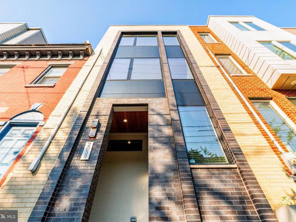 2058 E Susquehanna Avenue, Philadelphia PA 19125