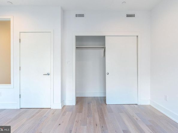 2058 E Susquehanna Avenue, Philadelphia PA 19125
