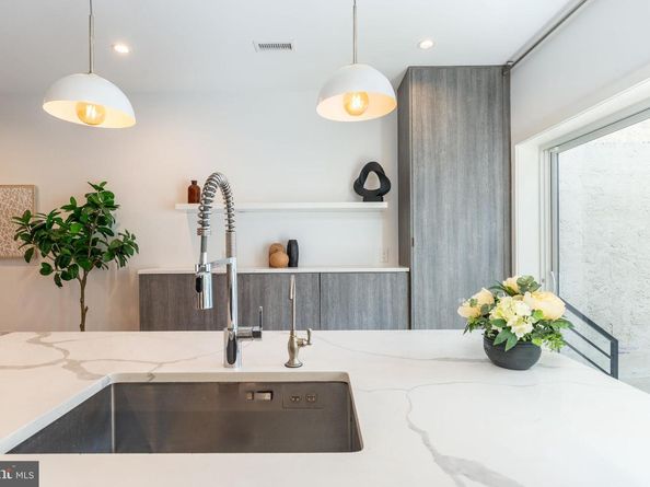 2058 E Susquehanna Avenue, Philadelphia PA 19125