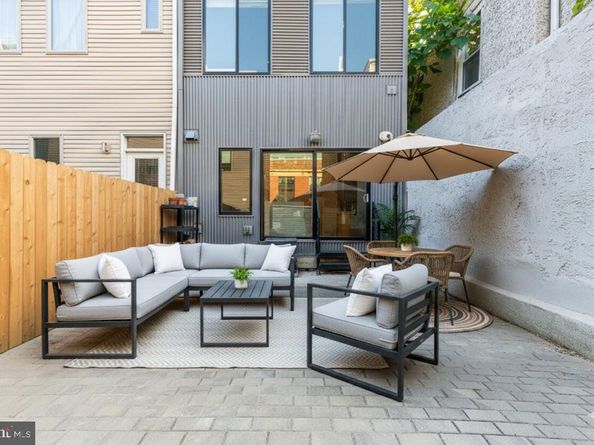 2058 E Susquehanna Avenue, Philadelphia PA 19125