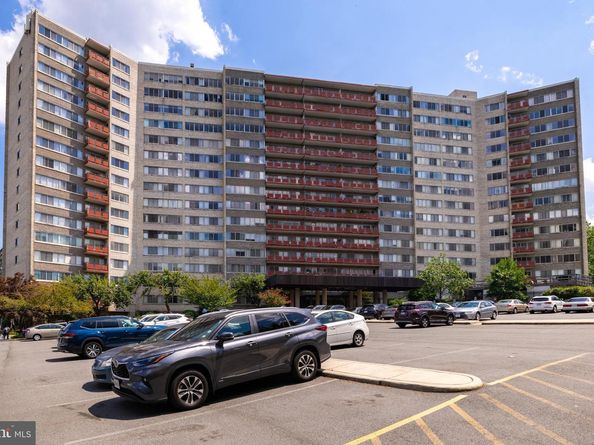 5340 Holmes Run Parkway 1119, Alexandria VA 22304