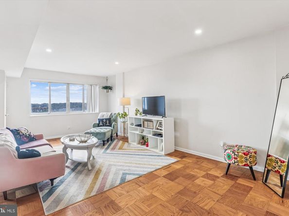 5340 Holmes Run Parkway 1119, Alexandria VA 22304