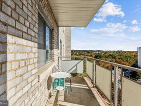 5340 Holmes Run Parkway 1119, Alexandria VA 22304