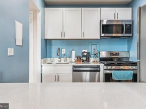 5340 Holmes Run Parkway 1119, Alexandria VA 22304