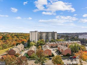 5340 Holmes Run Parkway 1119, Alexandria VA 22304