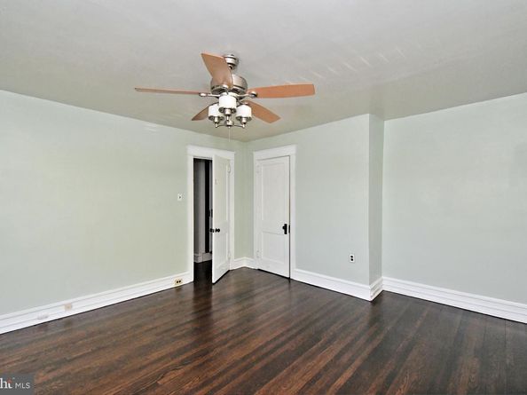 88 E Essex Avenue, Lansdowne PA 19050