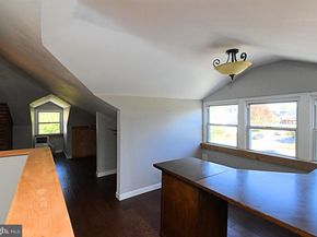 88 E Essex Avenue, Lansdowne PA 19050