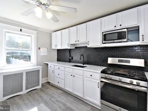 88 E Essex Avenue, Lansdowne PA 19050