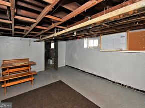88 E Essex Avenue, Lansdowne PA 19050