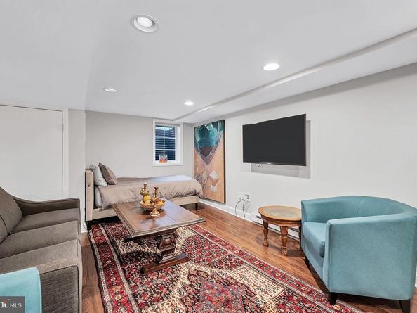 7812 Custer Road, Bethesda MD 20814