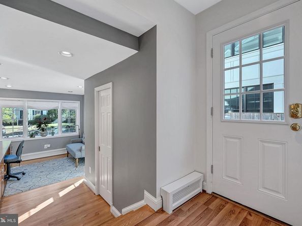 7812 Custer Road, Bethesda MD 20814