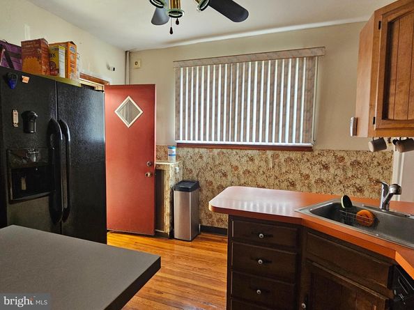 1523 Lindley Avenue, Philadelphia PA 19141