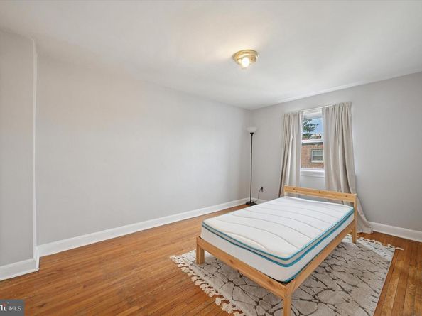 7507 Sherwood Road, Philadelphia PA 19151