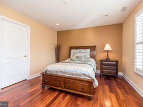 23 Brianna Rd, Holland PA 18966