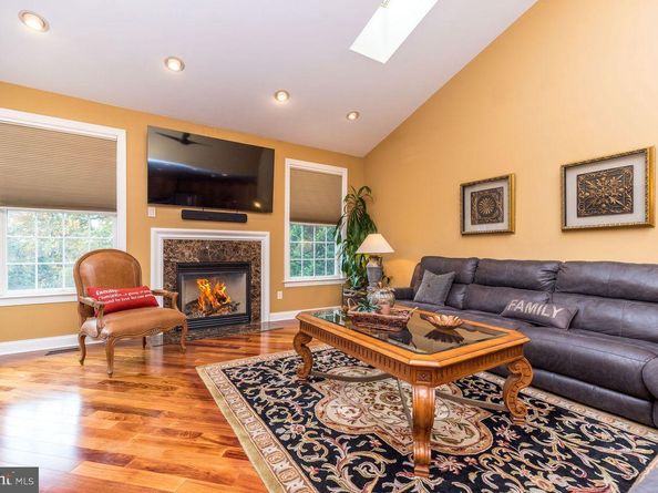 23 Brianna Rd, Holland PA 18966