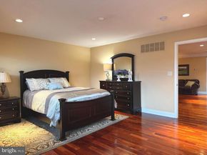 23 Brianna Rd, Holland PA 18966