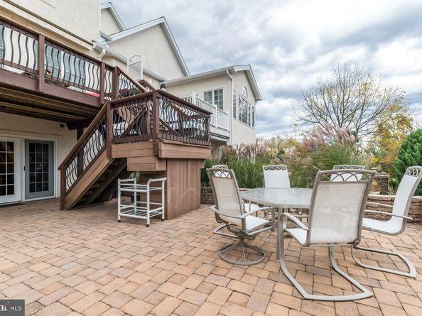 23 Brianna Rd, Holland PA 18966