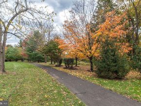 23 Brianna Rd, Holland PA 18966