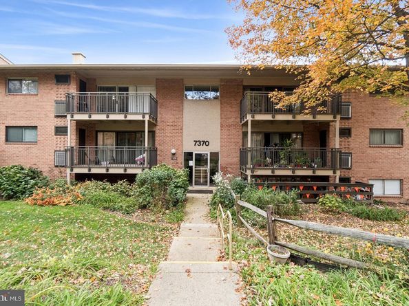 7370 Lee Hwy 204, Falls Church VA 22046