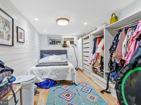 506 7TH Street NE, Washington DC 20002