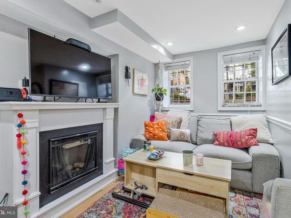 506 7TH Street NE, Washington DC 20002