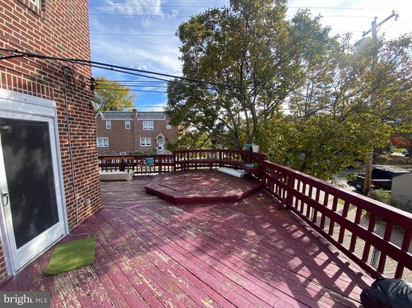 1238 Glenview Street, Philadelphia PA 19111