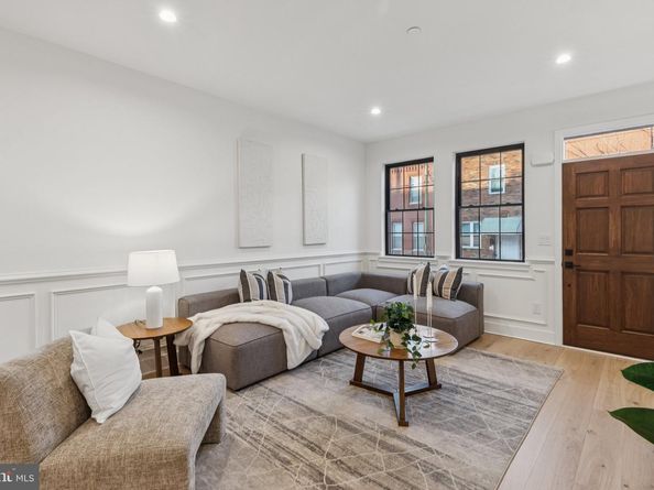 2016 Morris Street, Philadelphia PA 19145