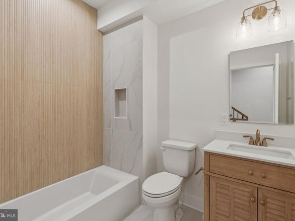 2016 Morris Street, Philadelphia PA 19145