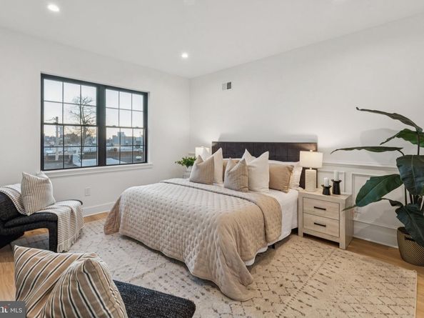 2016 Morris Street, Philadelphia PA 19145