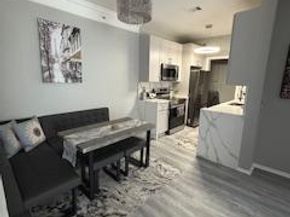 1581 Spring Gate Drive 5403, Mclean VA 22102