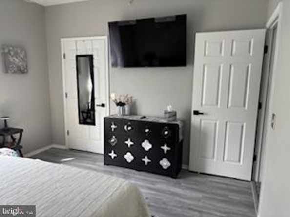 1581 Spring Gate Drive 5403, Mclean VA 22102