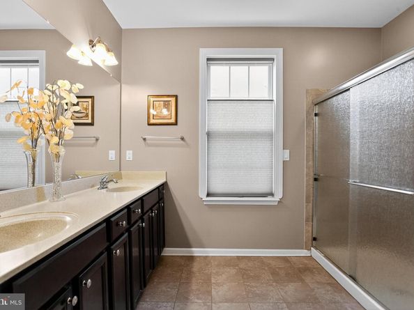 2680 Iris Lane, Philadelphia PA 19116
