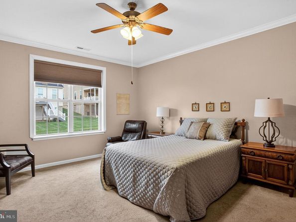 2680 Iris Lane, Philadelphia PA 19116