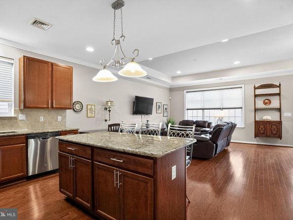 2680 Iris Lane, Philadelphia PA 19116