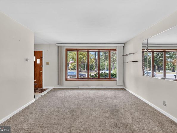 9703 Northeast Avenue, Philadelphia PA 19115