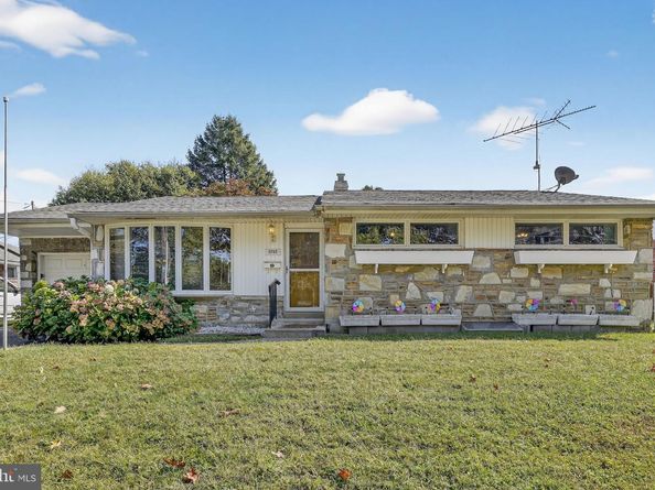 9703 Northeast Avenue, Philadelphia PA 19115