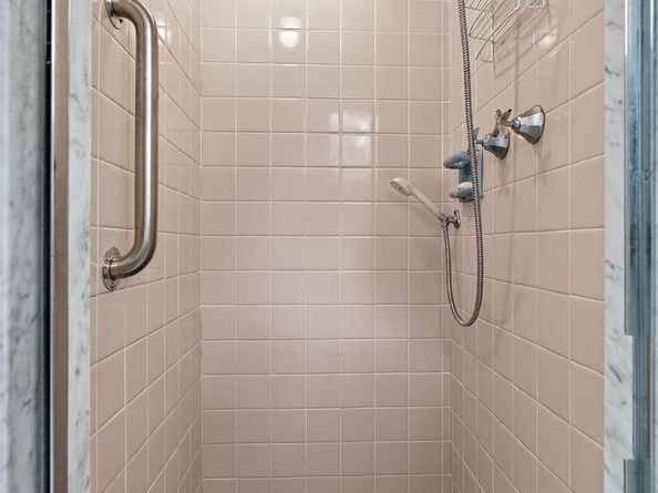 9703 Northeast Avenue, Philadelphia PA 19115