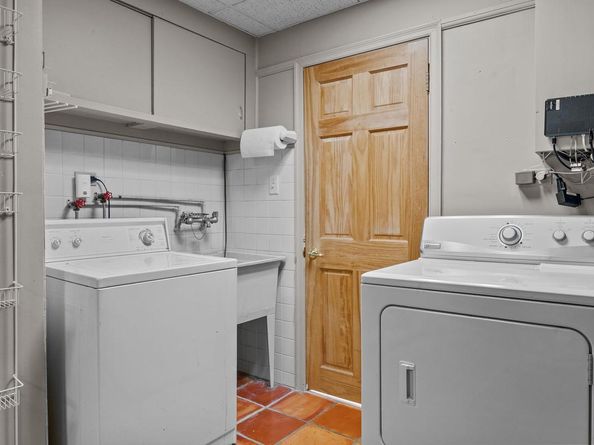 69 Crooked Billet Road, Hatboro PA 19040