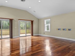 69 Crooked Billet Road, Hatboro PA 19040