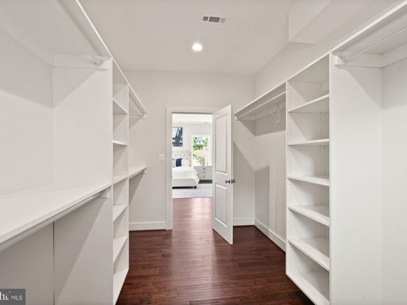 1830 Cherri Drive, Falls Church VA 22043