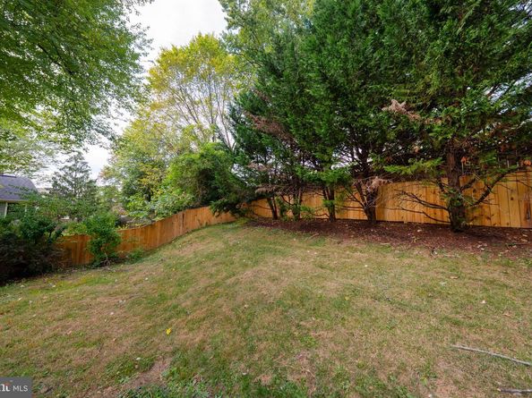 1904 Lamson Place, Mclean VA 22101