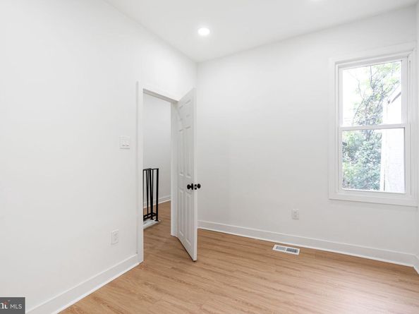 2117 S Alden Street, Philadelphia PA 19143